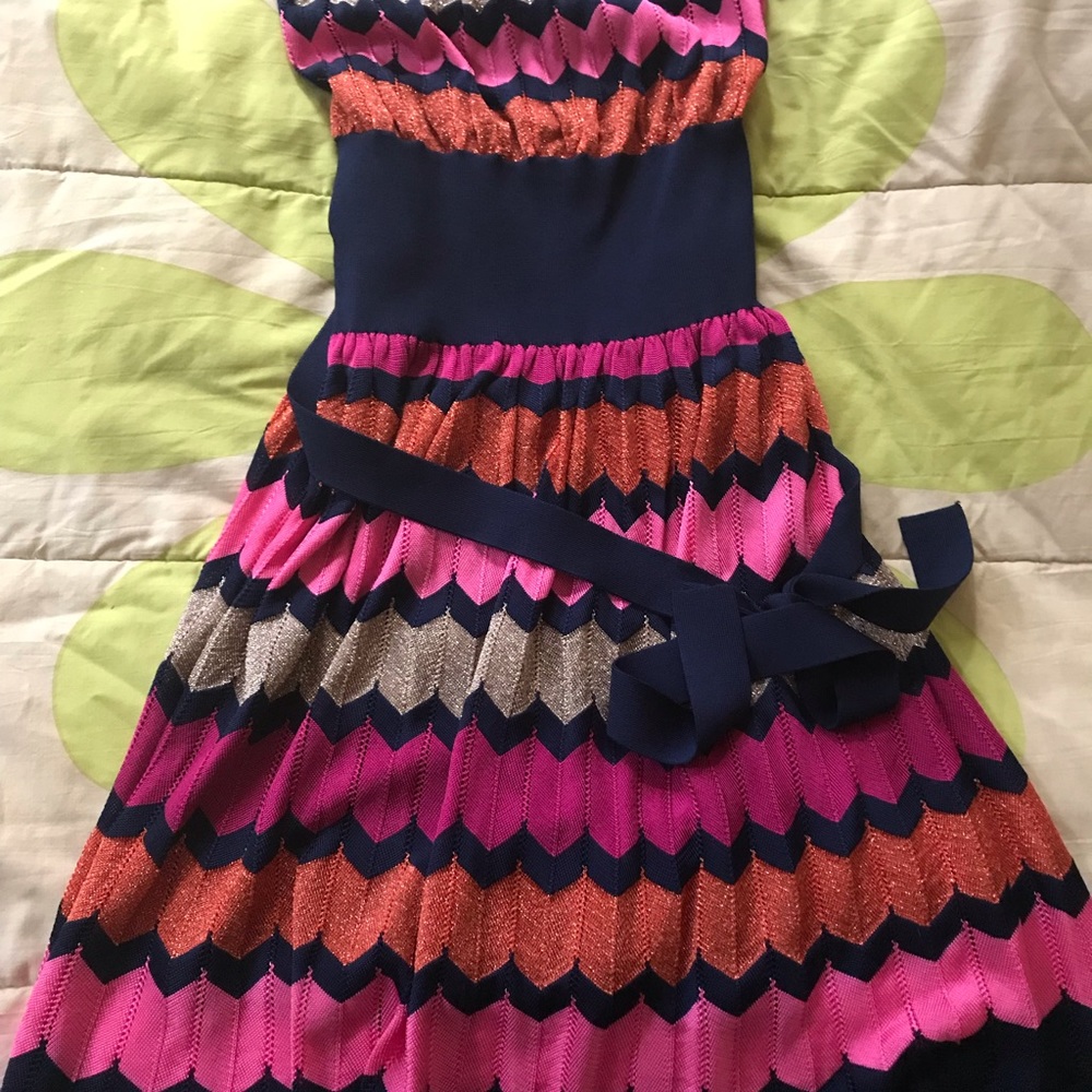 Short dress